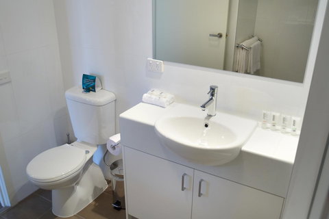 Quest Cheltenham - Accommodation Main Beach 35