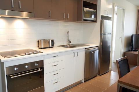 Quest Cheltenham - Accommodation Main Beach 33