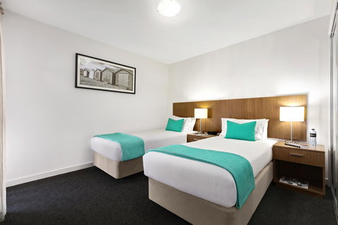 Quest Cheltenham - Accommodation Main Beach 3