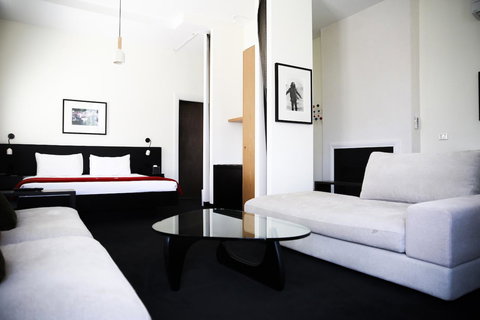 Middle Park Hotel - Accommodation Main Beach 33