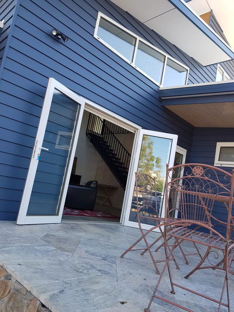 Zeally Bay Stay Deep Ocean - Accommodation Main Beach 12
