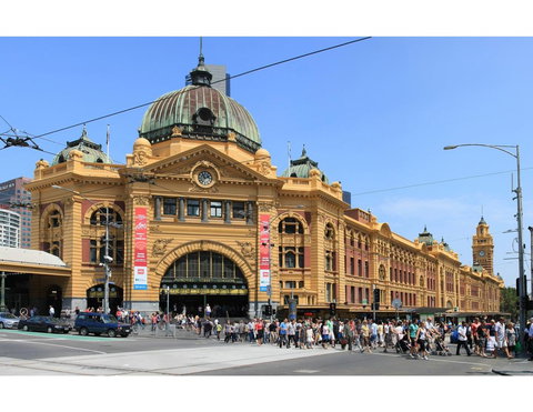 Boutique Apartment In Quiet, Sought-after Suburb - Accommodation Main Beach 15