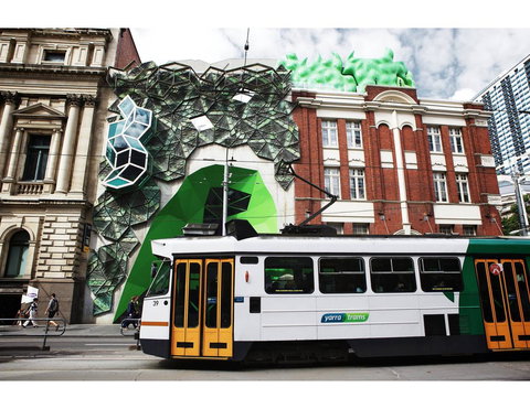 Boutique Apartment In Quiet, Sought-after Suburb - Accommodation Main Beach 17