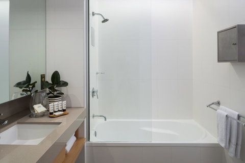 Atura Dandenong - Accommodation Main Beach 9