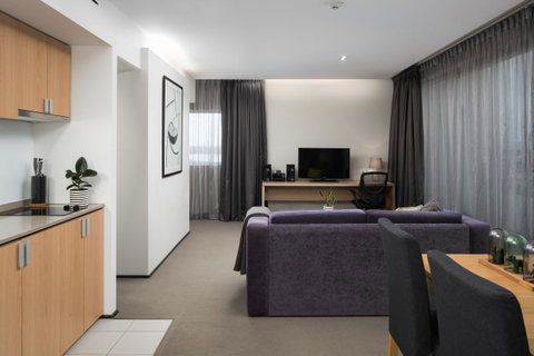 Atura Dandenong - Accommodation Main Beach 3
