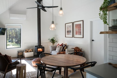 Bodhi Daylesford - Accommodation Main Beach 0