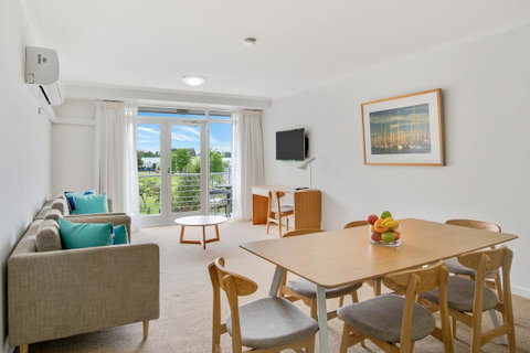 Aligned Corporate Residences Williamstown - Accommodation Main Beach 7