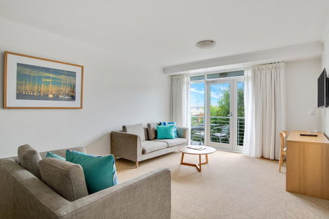 Aligned Corporate Residences Williamstown - Accommodation Main Beach 8