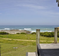 14 Steps - Accommodation Main Beach