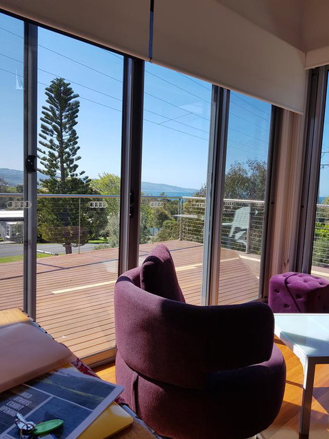 Beach Retreat Apartment Marengo - Accommodation Main Beach 1