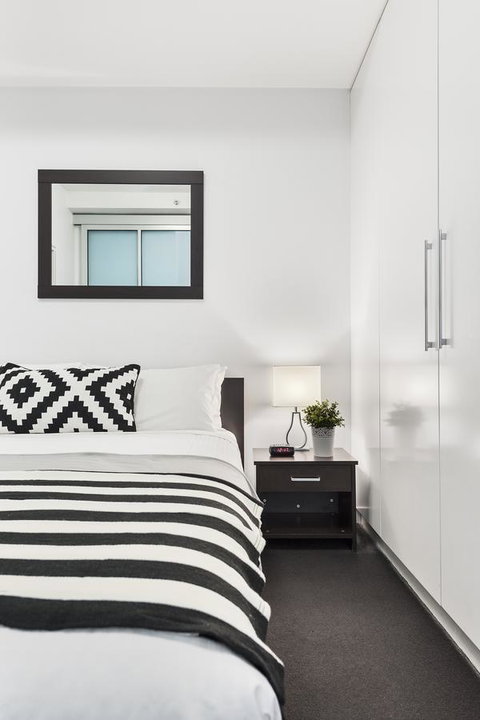 Docklands Private Collection - City Harbour Apartments - Accommodation Main Beach 23