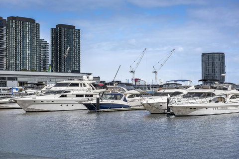 Docklands Private Collection - City Harbour Apartments - Accommodation Main Beach 27
