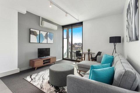 Docklands Private Collection - City Harbour Apartments - Accommodation Main Beach 9