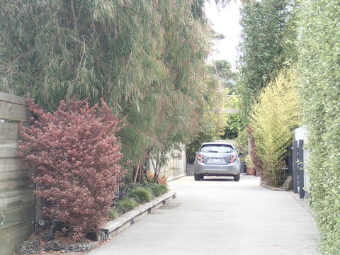 Azen Haven - Accommodation Main Beach 23