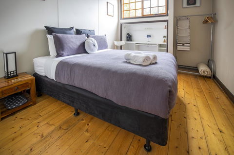 Azen Haven - Accommodation Main Beach 1