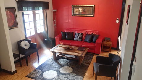 Azen Haven - Accommodation Main Beach 19