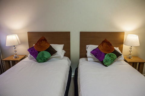 Albert Heights Serviced Apartments - Accommodation Main Beach 4