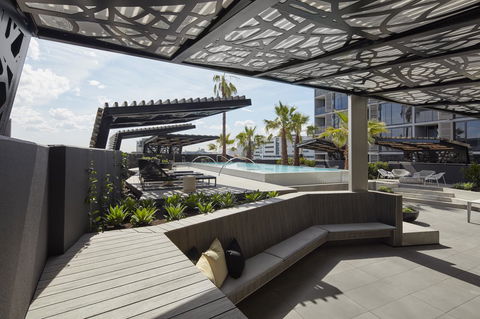 Turnkey Accommodation-North Melbourne - Accommodation Main Beach 3