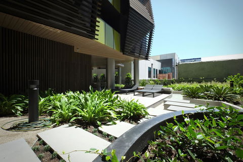Turnkey Accommodation-North Melbourne - Accommodation Main Beach 5