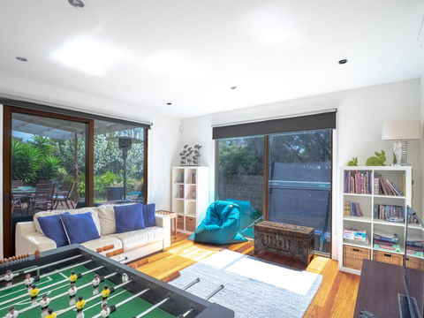 Blairgowrie Moonah Beach House: Walk To Beach - Accommodation Main Beach 7