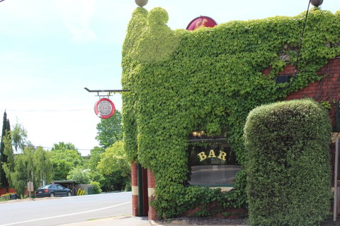 East Street Daylesford - Accommodation Main Beach 28