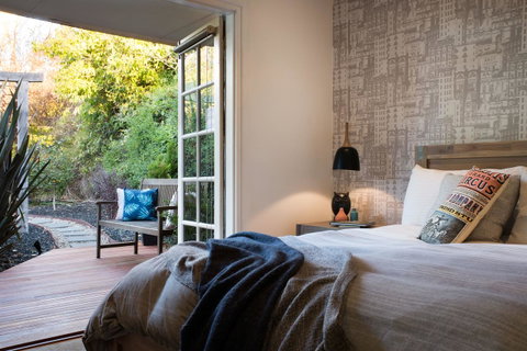 East Street Daylesford - Accommodation Main Beach 25