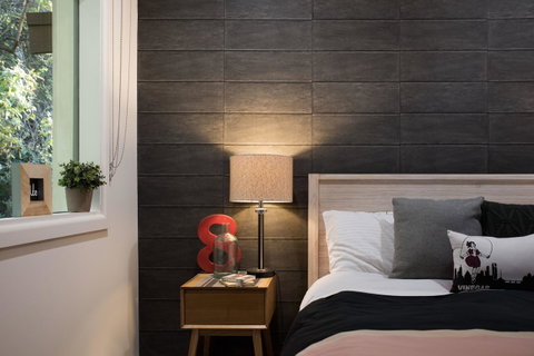 East Street Daylesford - Accommodation Main Beach 11