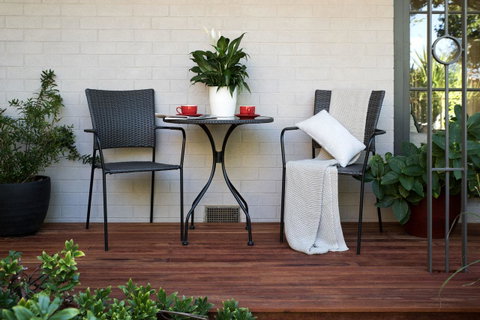 East Street Daylesford - Accommodation Main Beach 21