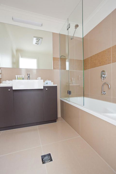 Bairnsdale International - Accommodation Main Beach 4