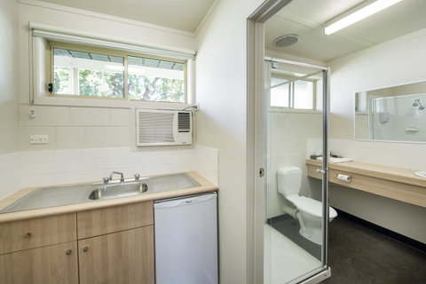 Box Hill Motel - Accommodation Main Beach 4