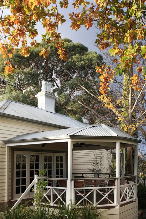 Fairbank House - Accommodation Main Beach 33