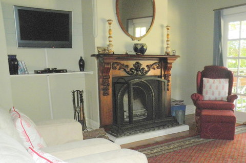 Fairbank House - Accommodation Main Beach 6