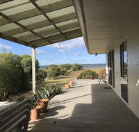 Eagle Bay Views - Accommodation Main Beach