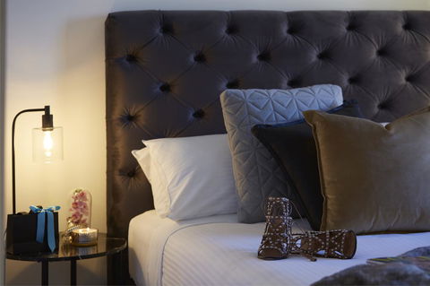 Empire Melbourne Central By Apartments Of Melbourne - Accommodation Main Beach 14