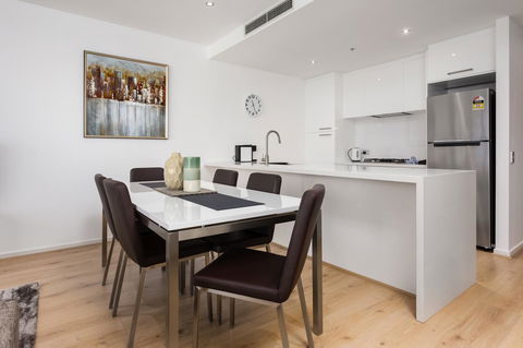Accent Accommodation@Docklands - Accommodation Main Beach 11