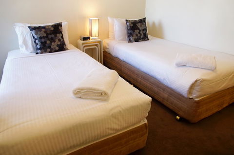 Accent Accommodation@Docklands - Accommodation Main Beach 18