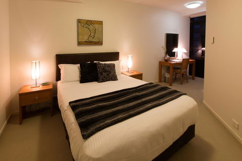 Accent Accommodation@Docklands - Accommodation Main Beach 15