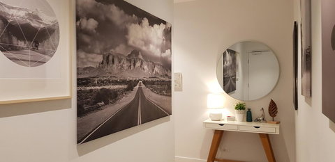 Ivanhoe Apartments - Accommodation Main Beach 3