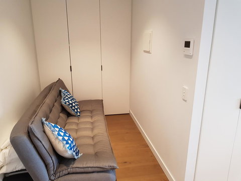 Ivanhoe Apartments - Accommodation Main Beach 25