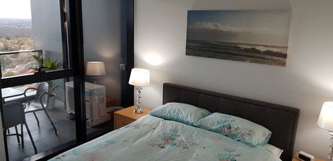 Ivanhoe Apartments - Accommodation Main Beach 10