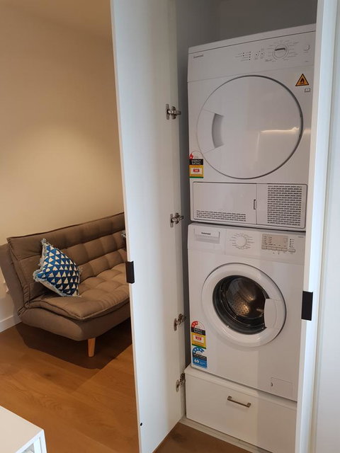 Ivanhoe Apartments - Accommodation Main Beach 27