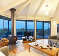 Limosa Rise - Accommodation Main Beach