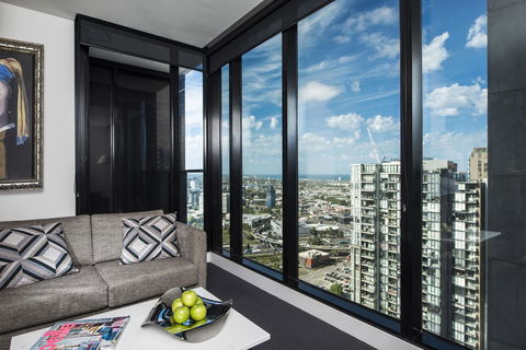 Apartments @ 133 City - Accommodation Main Beach 21