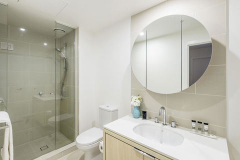 Apartments @ 133 City - Accommodation Main Beach 9