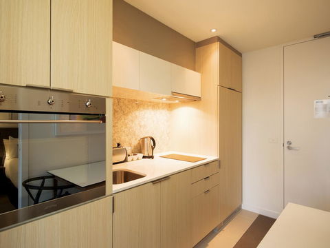 Apartments @ 133 City - Accommodation Main Beach 12