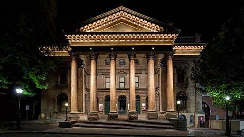 Abbey View - Accommodation Main Beach 1