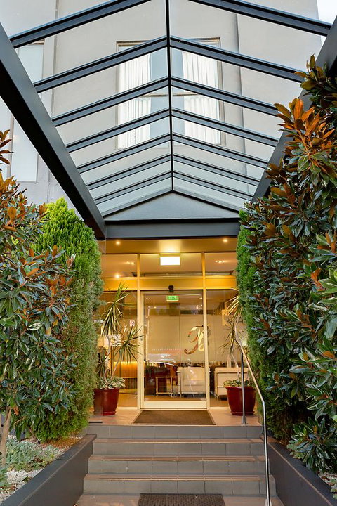 Barkly Motorlodge - Accommodation Main Beach 3