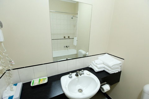 Barkly Motorlodge - Accommodation Main Beach 11