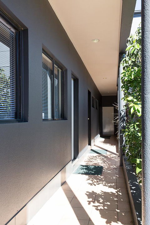 Barkly Motorlodge - Accommodation Main Beach 7