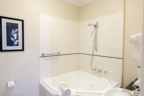 Barkly Motorlodge - Accommodation Main Beach 6